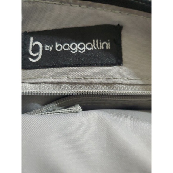 Baggallini Small Crossbody Zipper Inner Outer Pockets Adjustable Strap 10x10 Bag - Picture 11 of 12